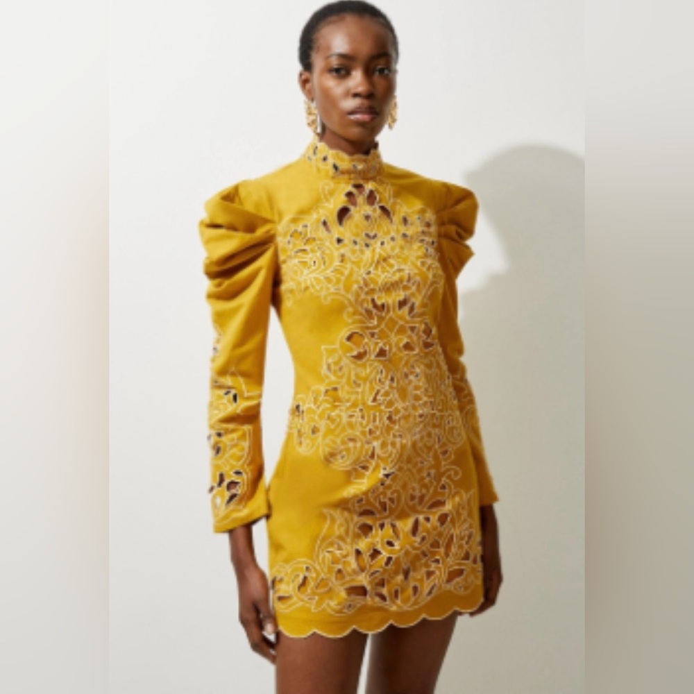 Elegant gold dress with Intricate Detailing - Eyelet